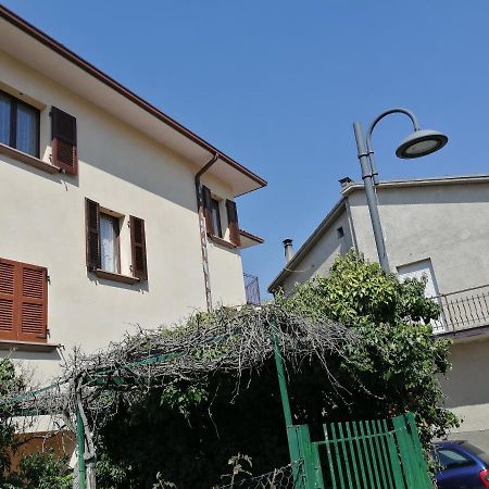 Mille Papaveri Rossi Casa Di Angela Serravalle di Chienti Εξωτερικό φωτογραφία