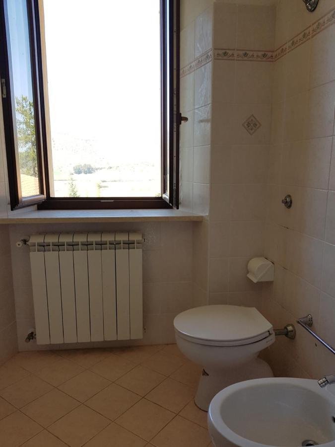 Mille Papaveri Rossi Casa Di Angela Serravalle di Chienti Εξωτερικό φωτογραφία