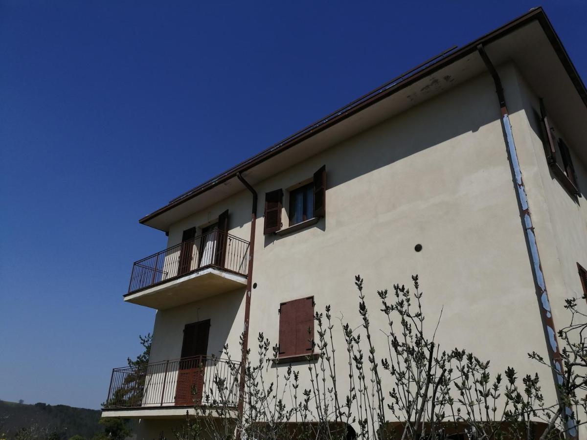 Mille Papaveri Rossi Casa Di Angela Serravalle di Chienti Εξωτερικό φωτογραφία